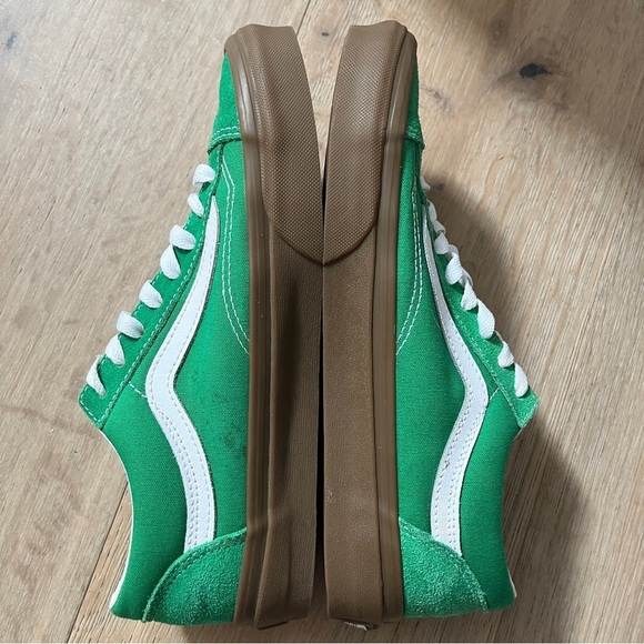 EUC VANS Style 36 Low Green snickers Gum Sz Men US 7/ Women US 8,5 - Picture 2 of 5